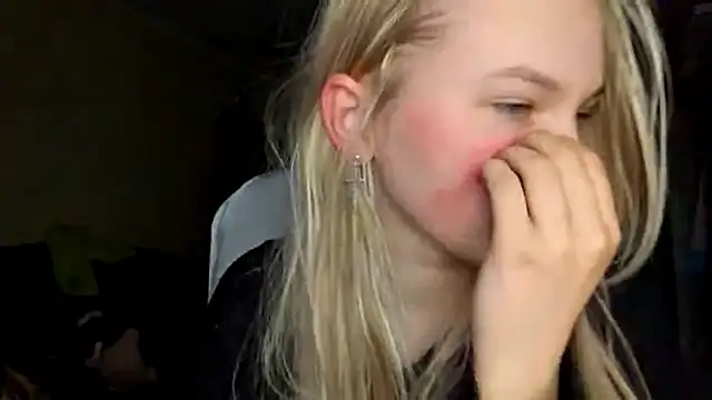 KarinRobertson online show from 01.17.26