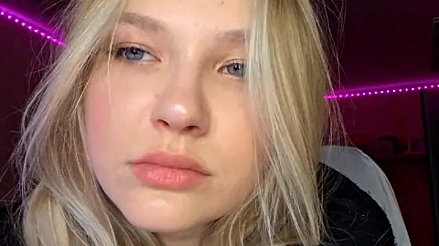 KarinRobertson online show from 01.18.26