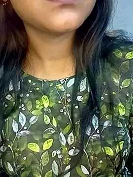 Snapshot of Neha533 chatting on 05.10.26 Neha533 online show from 05.10.26
