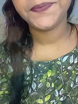 Snapshot of Neha533 chatting on 05.14.26 Neha533 online show from 05.14.26