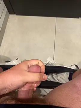 ChubbyBrit online show from 11.19.25