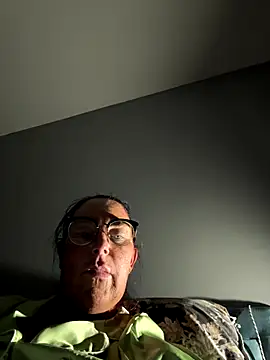 Angel-LinaX online show from 12.21.25