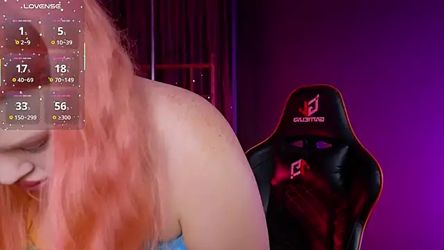 Snapshot of AriettaHeart chatting on 11.14.25 AriettaHeart online show from 11.14.25