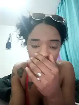 luna2026  online show from 12.04.25