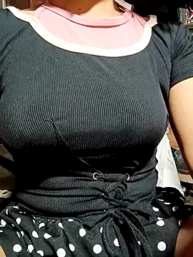 LenaLy2k online show from 12.19.25