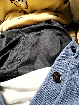 yuyuyu23565 online show from 11.15.25