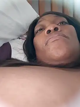 Snapshot of Fiery_QueenTivisay777 chatting on 11.09.25 Fiery QueenTivisay777 online show from 11.09.25