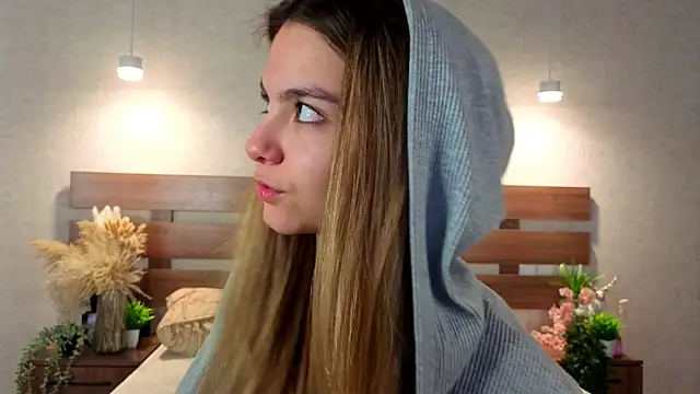 MargieDavidson online show from 02.05.26