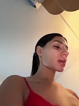 VickyM99 online show from 11.11.25