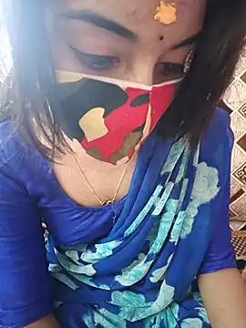 Snapshot of Tamil_White_Rose chatting on 07.12.26 Tamil White Rose online show from 07.12.26