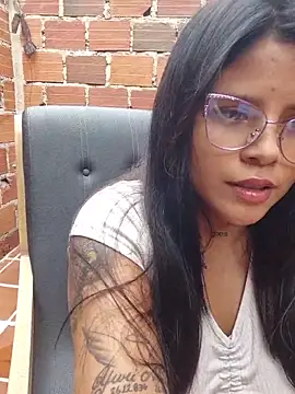 Snapshot of lil_misty chatting on 11.29.25 lil misty online show from 11.29.25