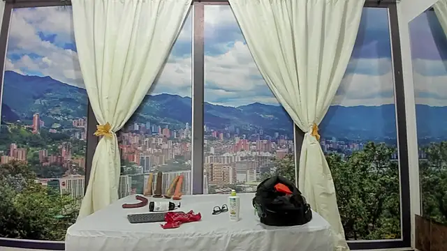 KiraFox1 online show from 03.19.26