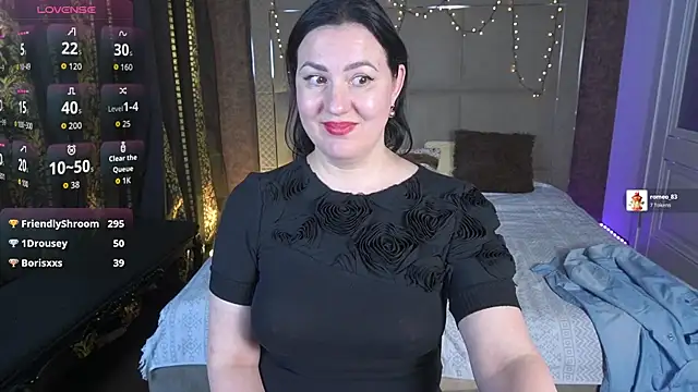 Snapshot of VelvetLuck chatting on 05.23.26 VelvetLuck online show from 05.23.26
