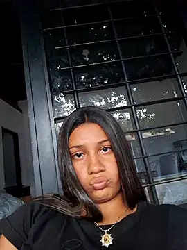 lapicarona18 online show from 12.02.25