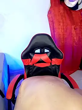 Snapshot of sexysubMila chatting on 11.12.25 sexysubMila online show from 11.12.25