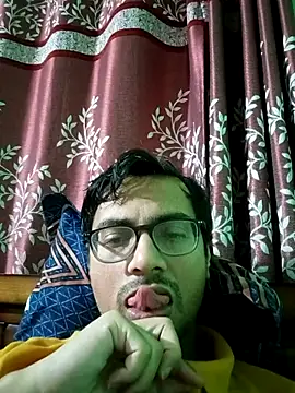 Snapshot of rajforeal chatting on 11.03.25 rajforeal online show from 11.03.25