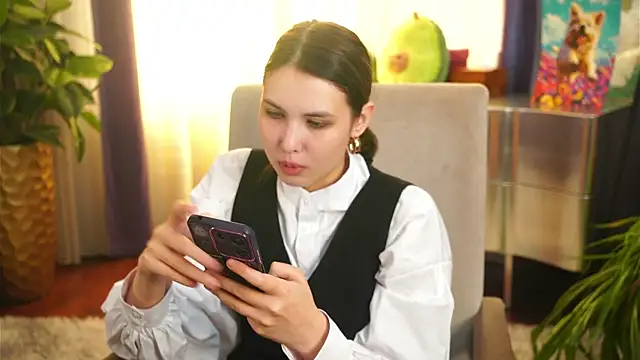 JanyceGrzyb online show from 11.04.25