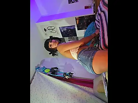 Lila bratzz online show from 11.05.25