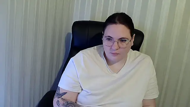 XLisaBlueXsS online show from 11.14.25