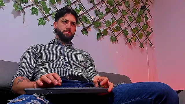 Supreme Alpha online show from 01.15.26