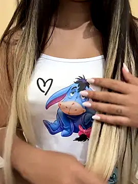 Rebeka9 online show from 11.05.25