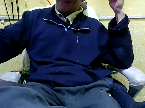 Snapshot of AlfaStarsX chatting on 11.20.25 AlfaStarsX online show from 11.20.25