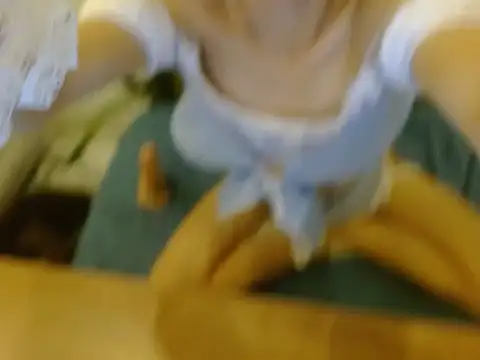 Snapshot of Lina-thingirl chatting on 11.14.25 Lina-thingirl online show from 11.14.25