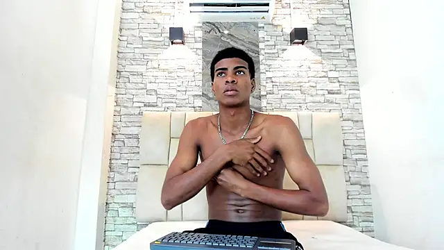 XAVI LEE online show from 12.18.25