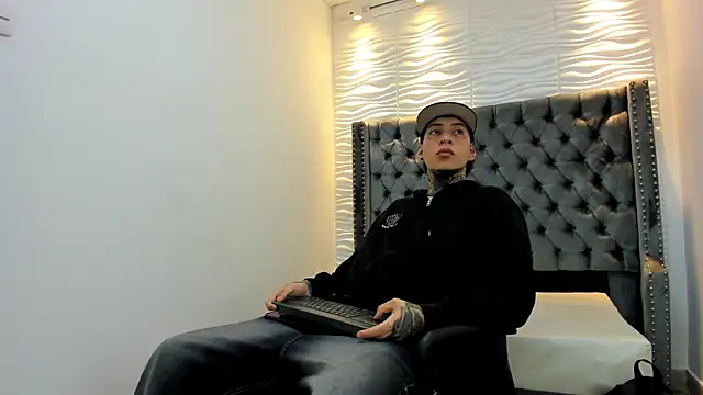 DANTE ARMSTRONG online show from 12.19.25