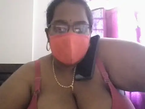 hootypriya online show from 04.08.26