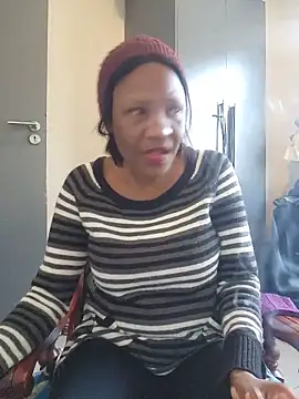 Mommy Sienna online show from 05.13.26