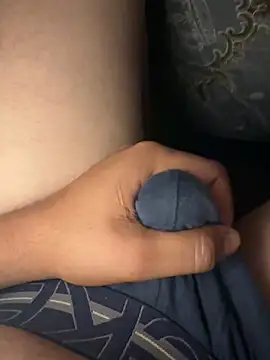 Snapshot of Qwert9012 chatting on 11.09.25 Qwert9012 online show from 11.09.25