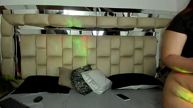 HotVoltage online show from 11.13.25