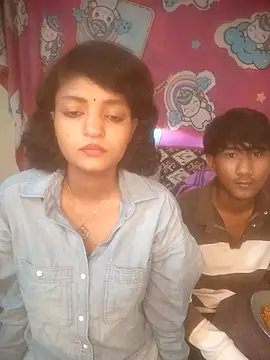 Snapshot of Freakingromance chatting on 02.25.26 Freakingromance online show from 02.25.26