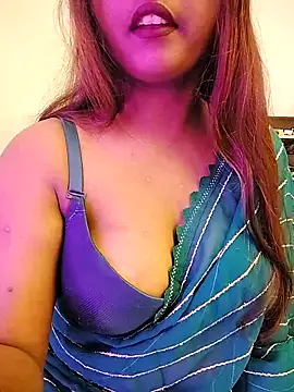 LoveLy-Soneya online show from 01.07.26