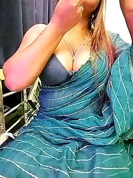 LoveLy-Soneya online show from 04.12.26