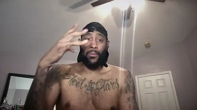 tallhandsome7ft online show from 11.30.25