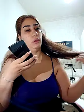 nahiarabiel33 online show from 11.22.25