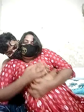 Snapshot of Sexybou69@xh chatting on 11.07.25 Sexybou69xh online show from 11.07.25