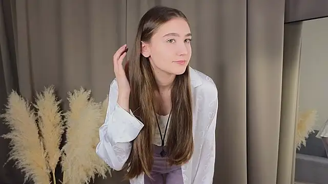 AriannaSemke online show from 11.13.25