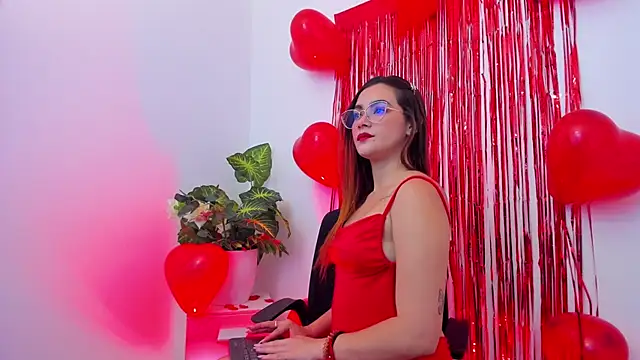 SaraAlvarezx online show from 02.15.26