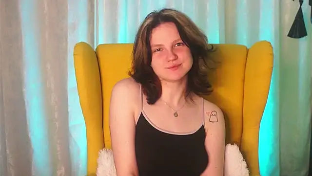 LatinaHuguenin online show from 03.08.26