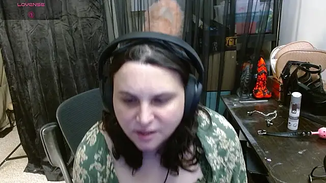 Salacious Sage online show from 03.10.26