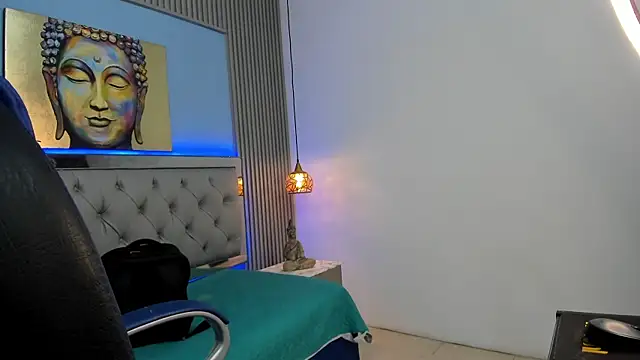 Liams18 online show from 04.12.26