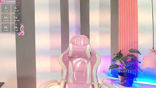 camii raux online show from 11.15.25