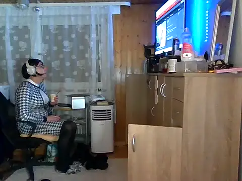 AgnesCross39 online show from 11.05.25