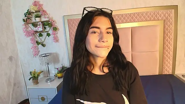 Madhison 5 online show from 02.18.26