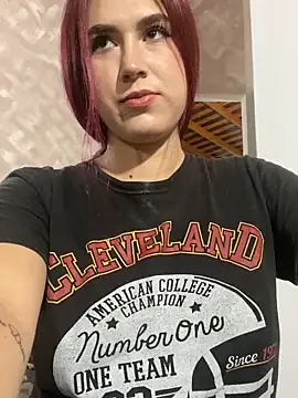 Snapshot of JimenaWhite chatting on 11.09.25 JimenaWhite online show from 11.09.25