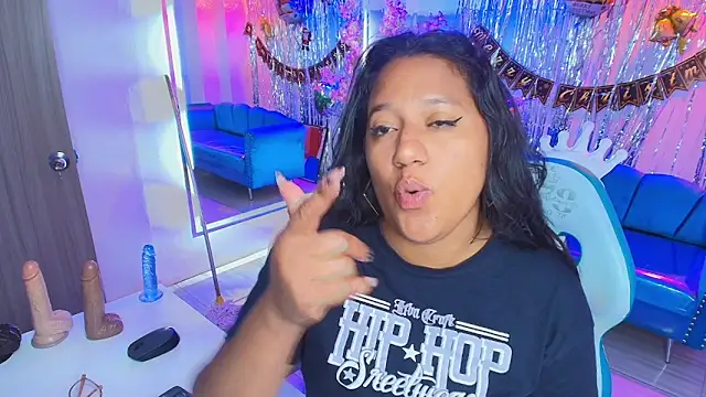 Alondra gomexxx online show from 12.21.25