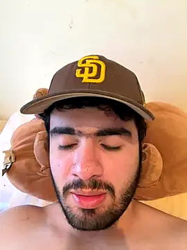 Leoncitooo987 online show from 12.16.25